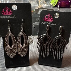 Paparazzi Black and Silver Earrings Duo. Both pair 1 money.